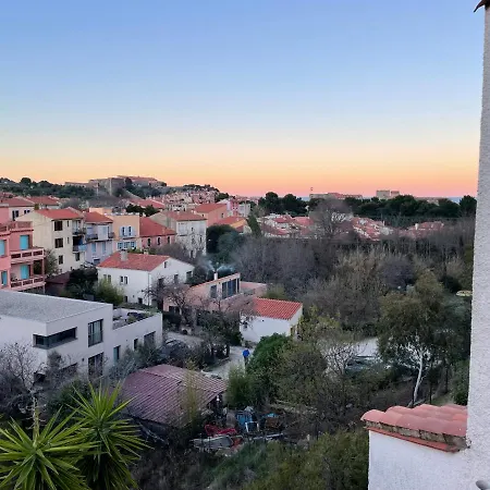 Collioure, Bel De 40m2 Avec Balcon Et Parking Appartamento *