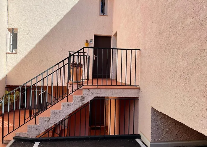 Collioure, Bel De 40m2 Avec Balcon Et Parking *